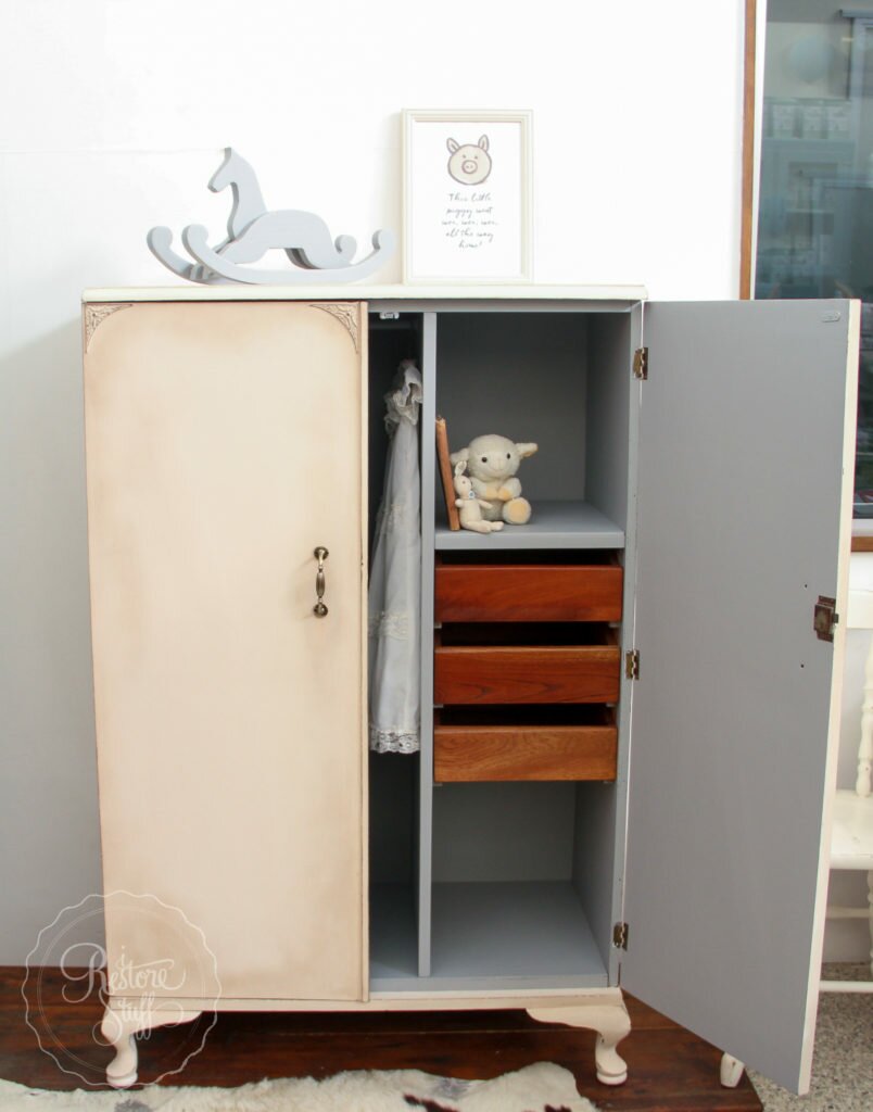 Little Piggy Cupboard-4950